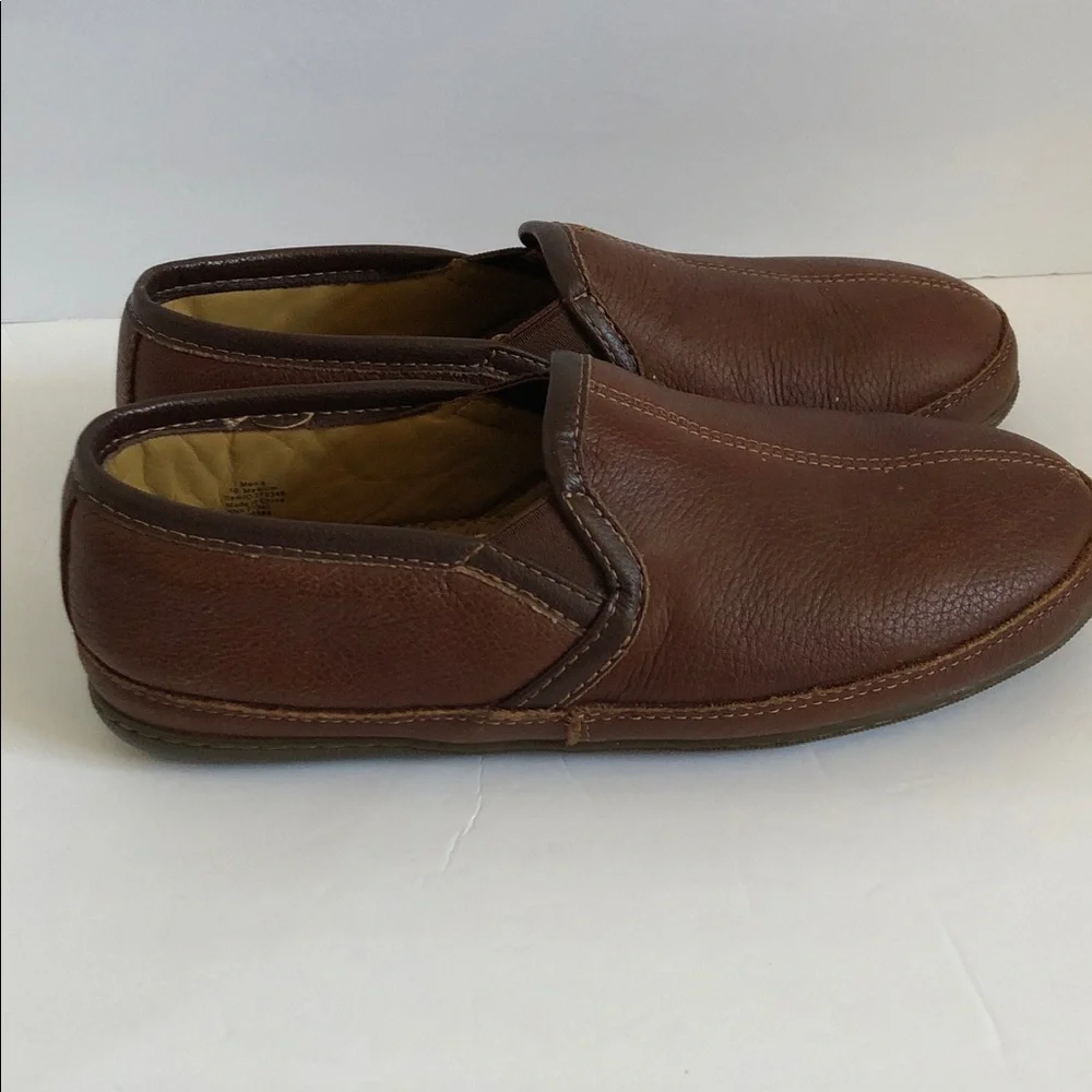 L.L. Bean Men's Brown Leather Slip-On Loafers — Chestnut Tone